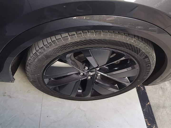 Фото 6 - LiXiang L7