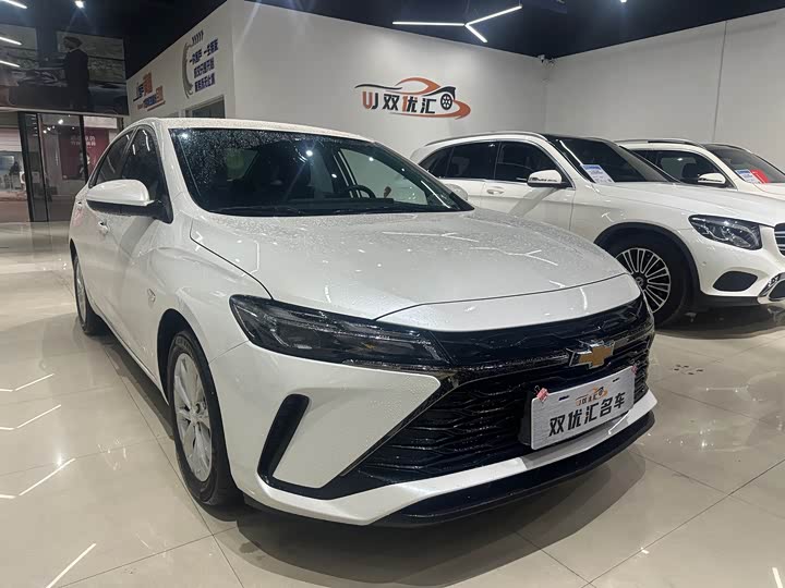 Фото 3 - Chevrolet Monza