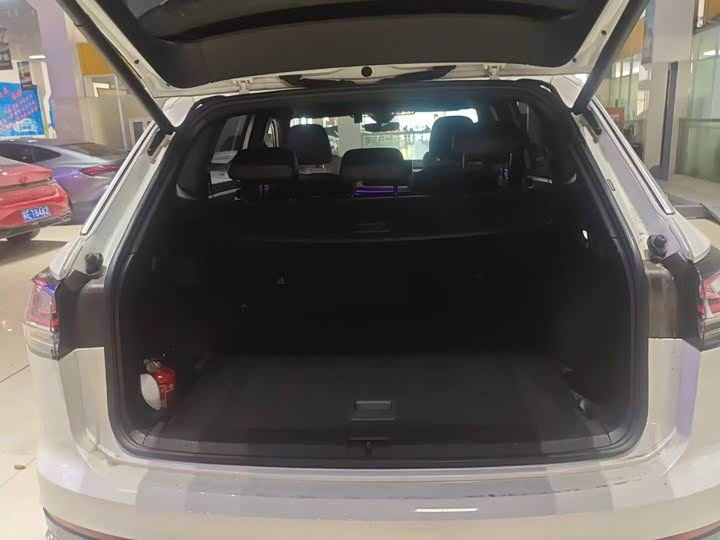 Фото 7 - Volkswagen Tayron