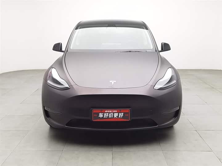 Фото 3 - Tesla Model Y