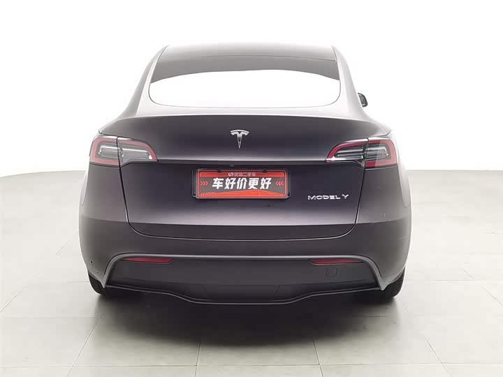 Фото 4 - Tesla Model Y
