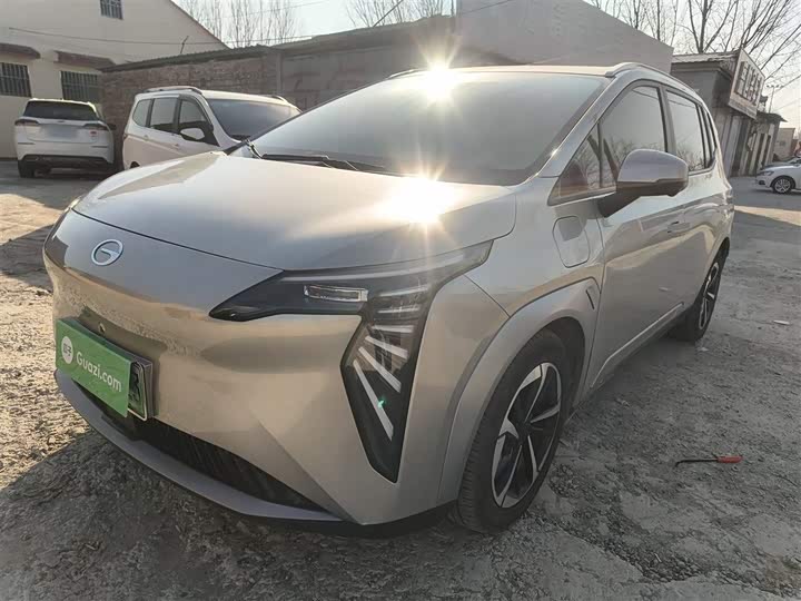 Фото 2 - GAC Aion Y