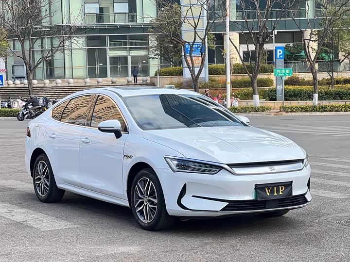 Фото 3 - BYD Qin Plus