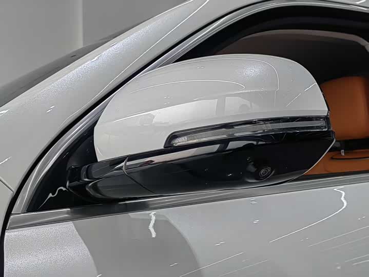 Фото 6 - Tank 500