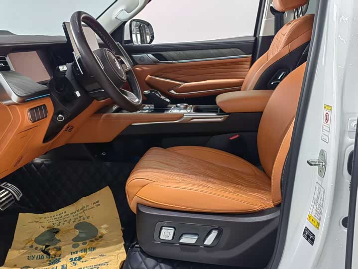 Фото 8 - Tank 500