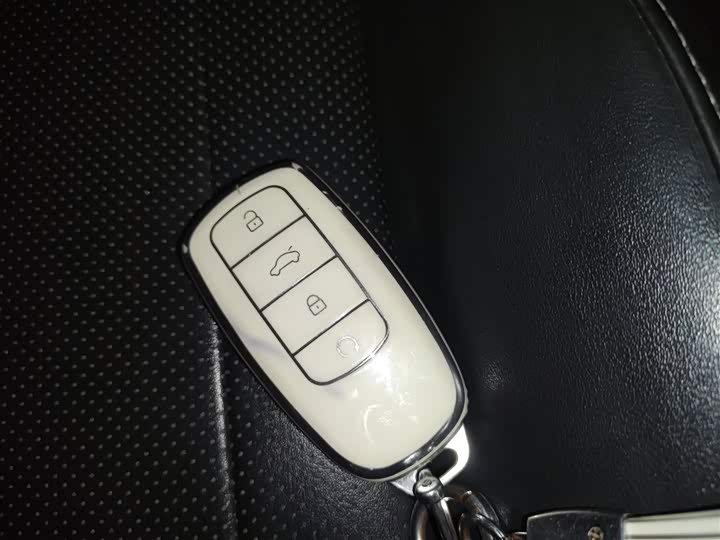 Фото 9 - Chery Tiggo 8 Plus