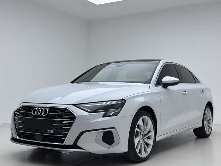 Фото 1 - Audi A3