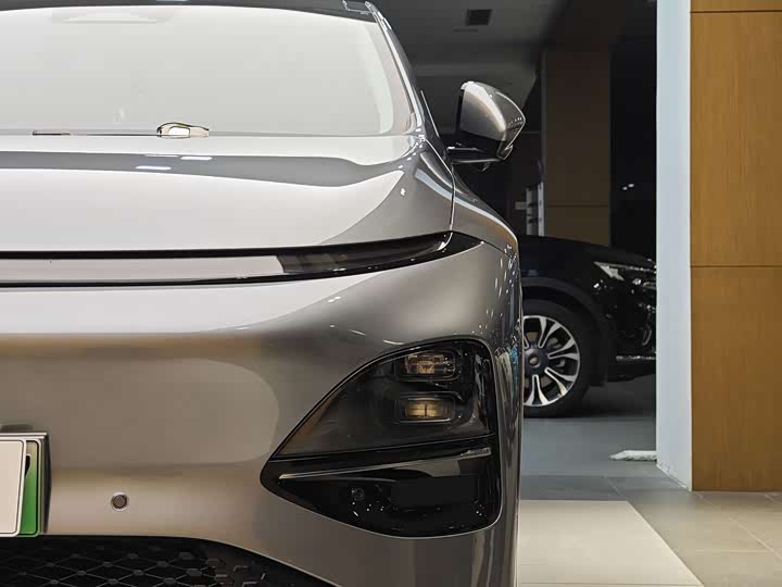 Фото 2 - XPeng G6