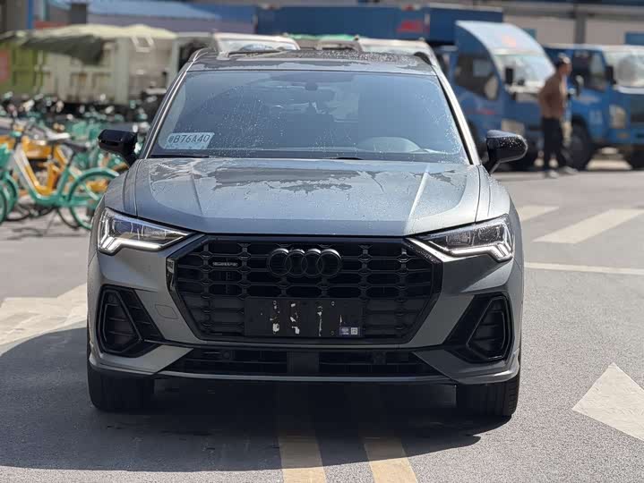 Фото 2 - Audi Q3