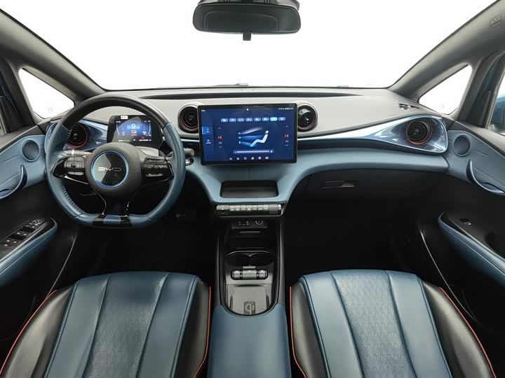 Фото 5 - BYD Dolphin