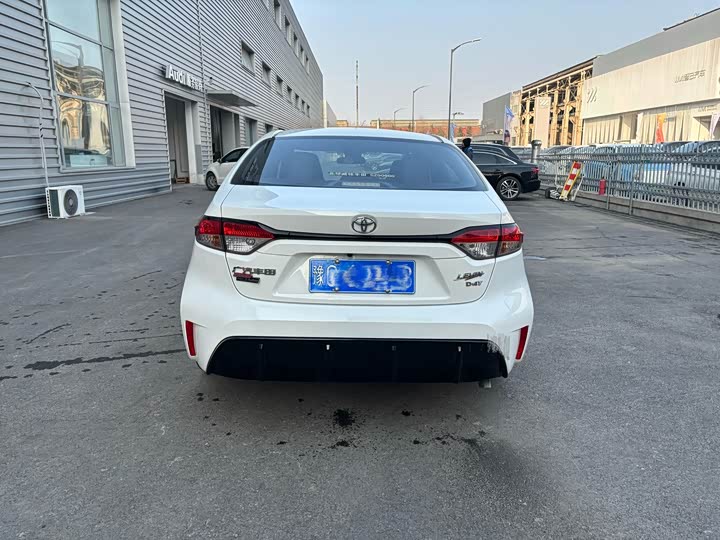 Фото 3 - Toyota Levin