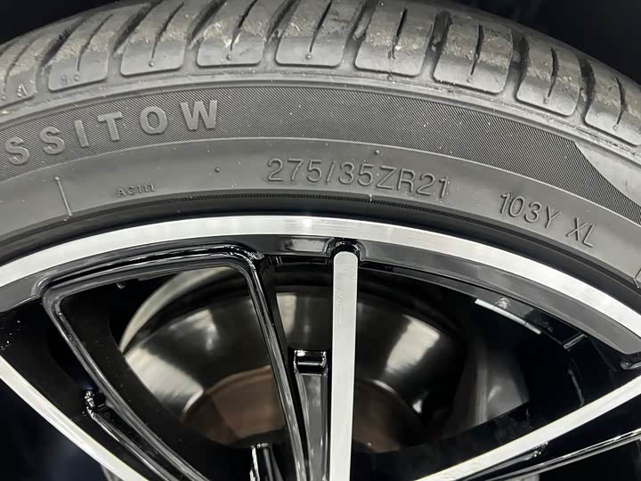 Фото 5 - Porsche Panamera