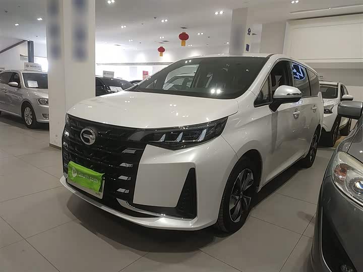 Фото 2 - GAC Trumpchi M6