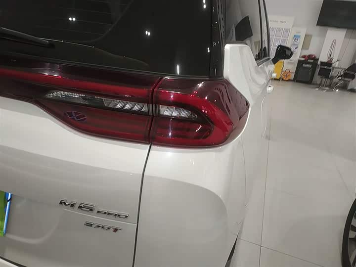 Фото 8 - GAC Trumpchi M6