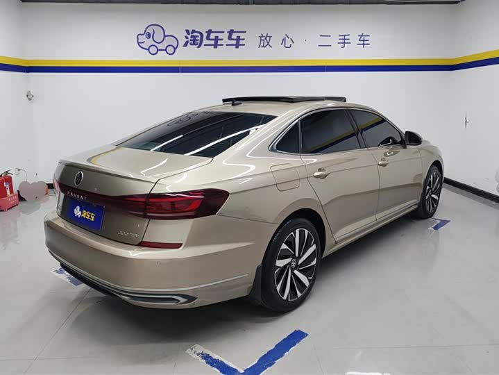 Фото 3 - Volkswagen Passat