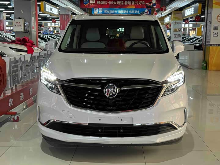 Фото 2 - Buick GL8 ES