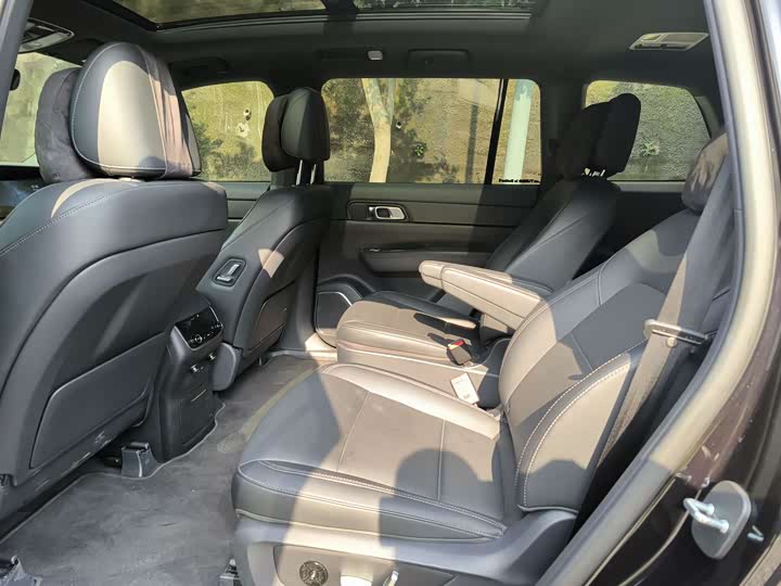 Фото 7 - LiXiang One