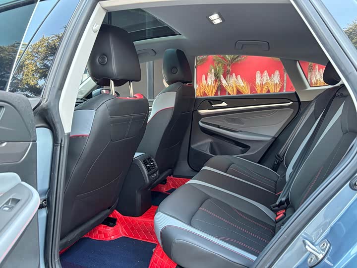 Фото 6 - Volkswagen Lamando L