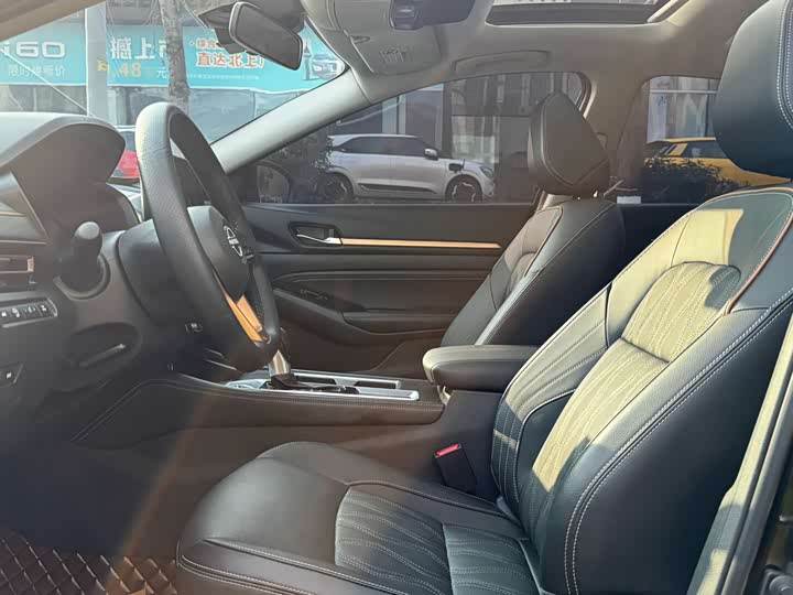 Фото 6 - Nissan Teana