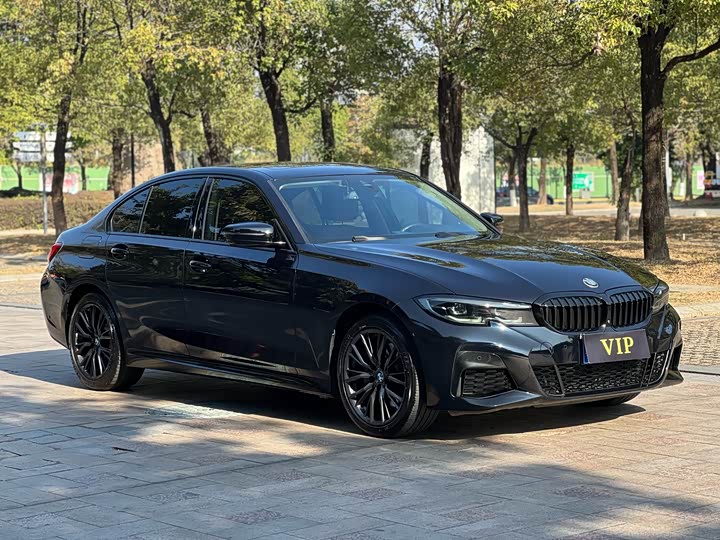 Фото 3 - BMW 3 Series