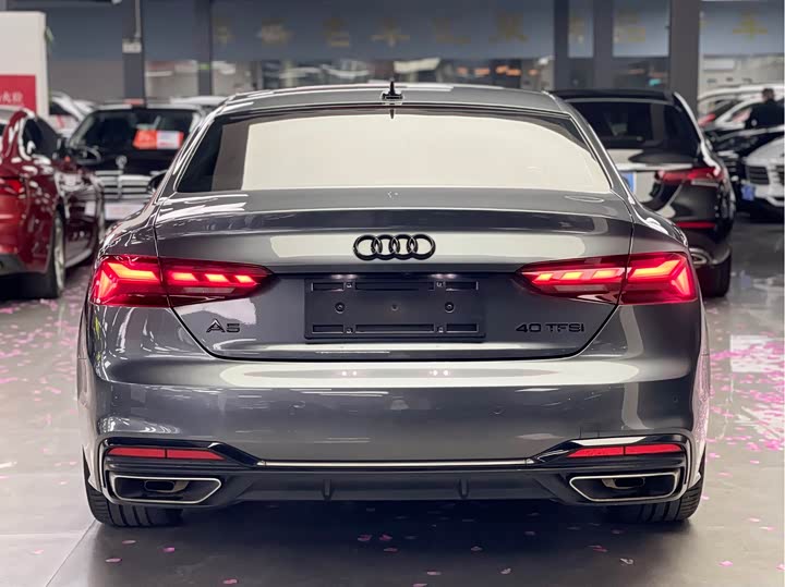 Фото 4 - Audi A5