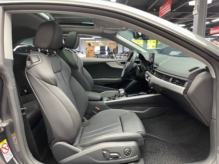 Фото 6 - Audi A5