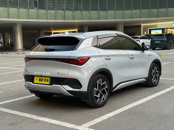 Фото 6 - BYD Yuan Plus