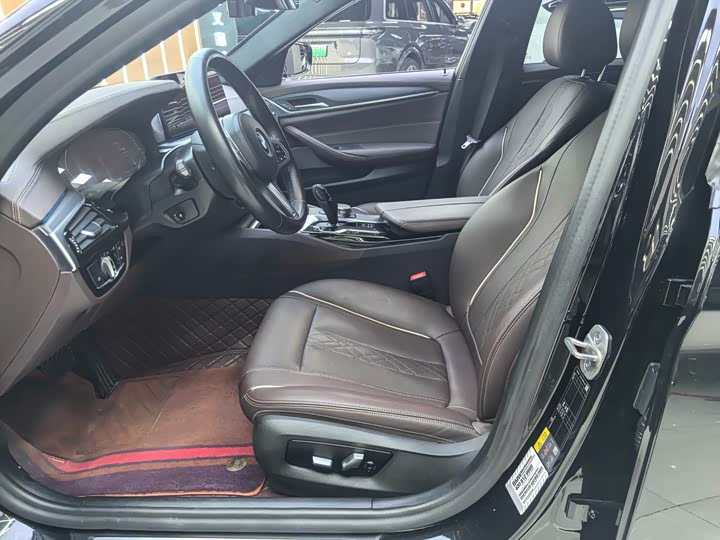 Фото 4 - BMW 5 Series Hybrid