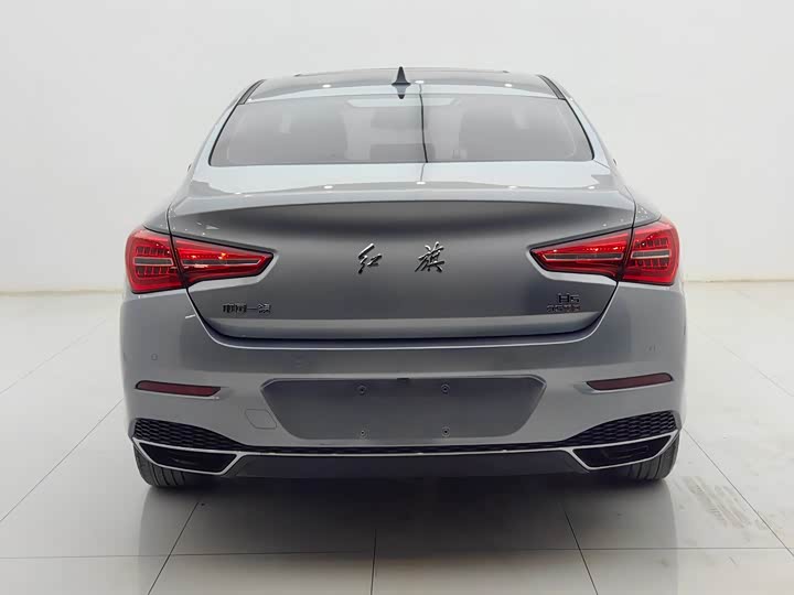 Фото 5 - Hongqi H5