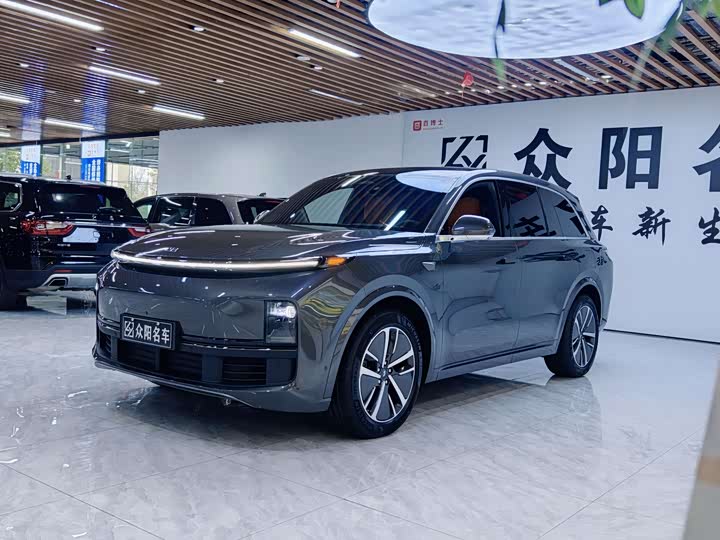 Фото 1 - LiXiang L8