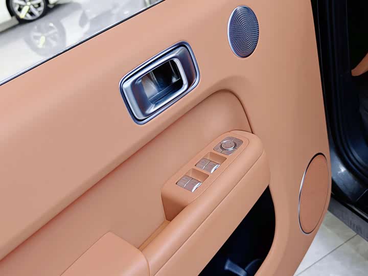 Фото 6 - LiXiang L8