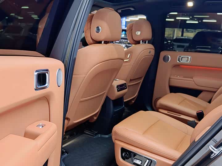 Фото 9 - LiXiang L8