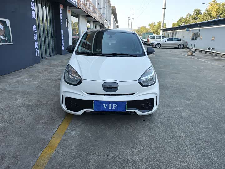 Фото 2 - Roewe Clever