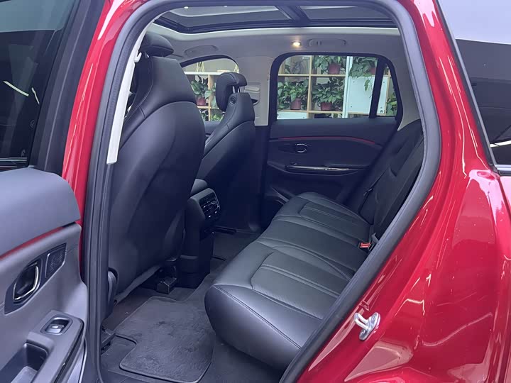 Фото 4 - Nio ES6