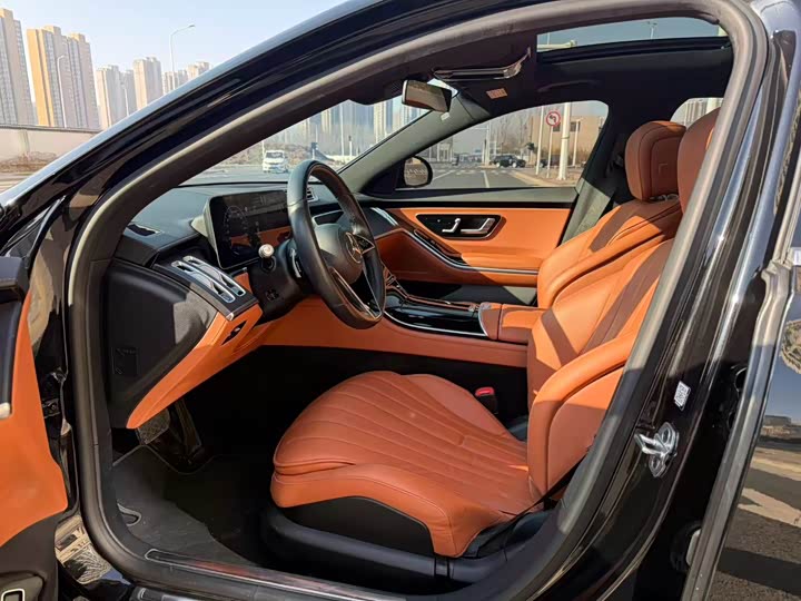 Фото 7 - Mercedes-Benz S-Class