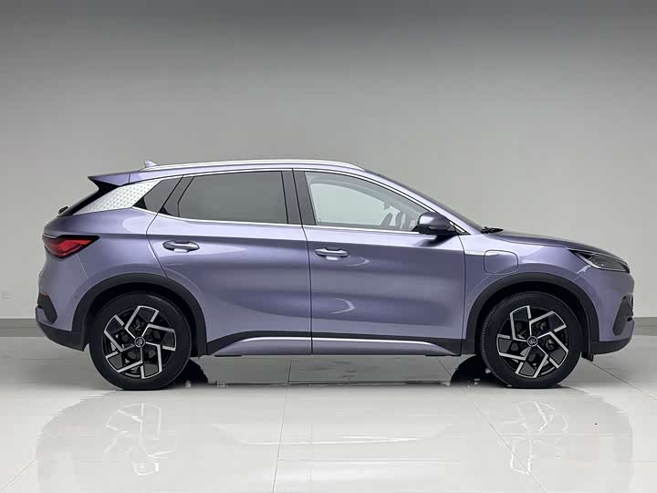 Фото 6 - BYD Yuan Plus