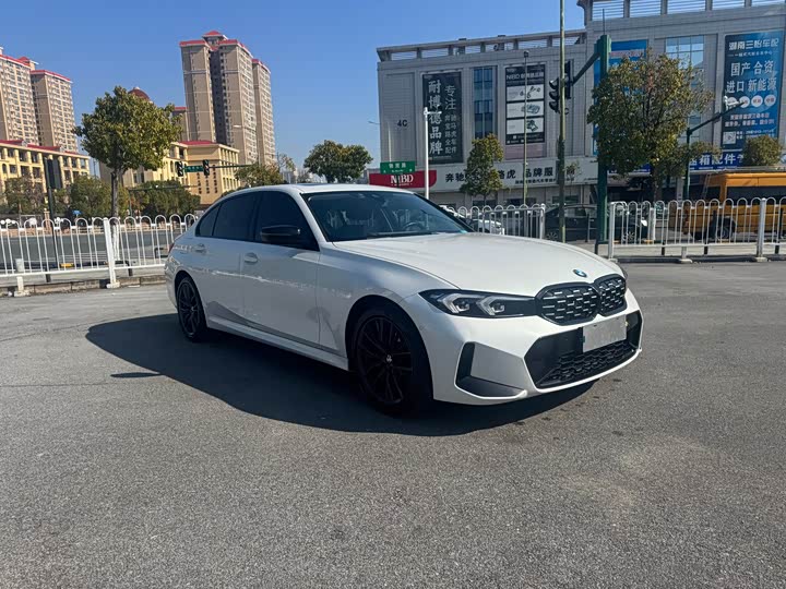 Фото 3 - BMW 3 Series