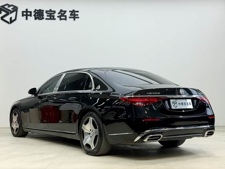 Фото 4 - Mercedes-Benz Maybach S-Class