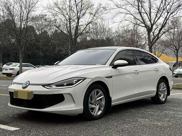 Фото 1 - Volkswagen Lamando L