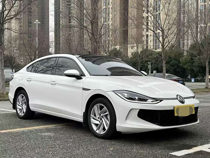 Фото 3 - Volkswagen Lamando L