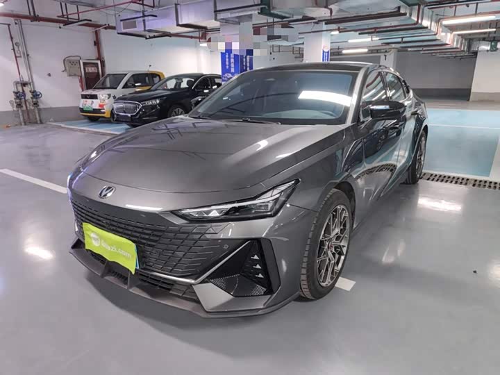 Фото 2 - Changan UNI-V