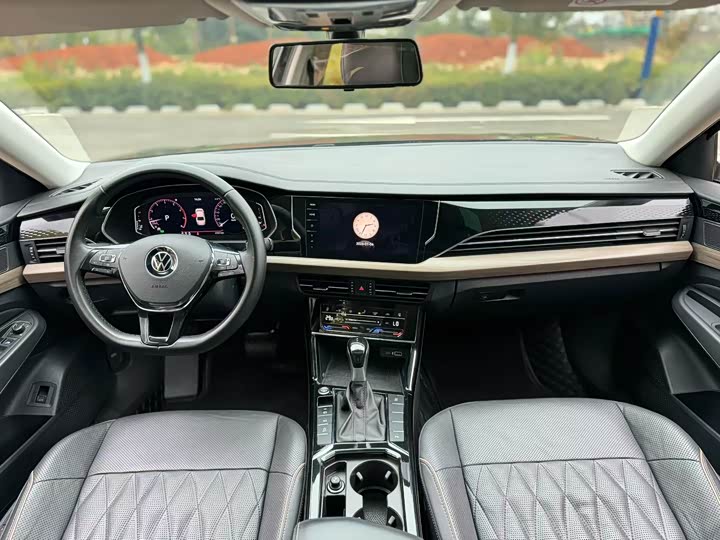 Фото 6 - Volkswagen Passat