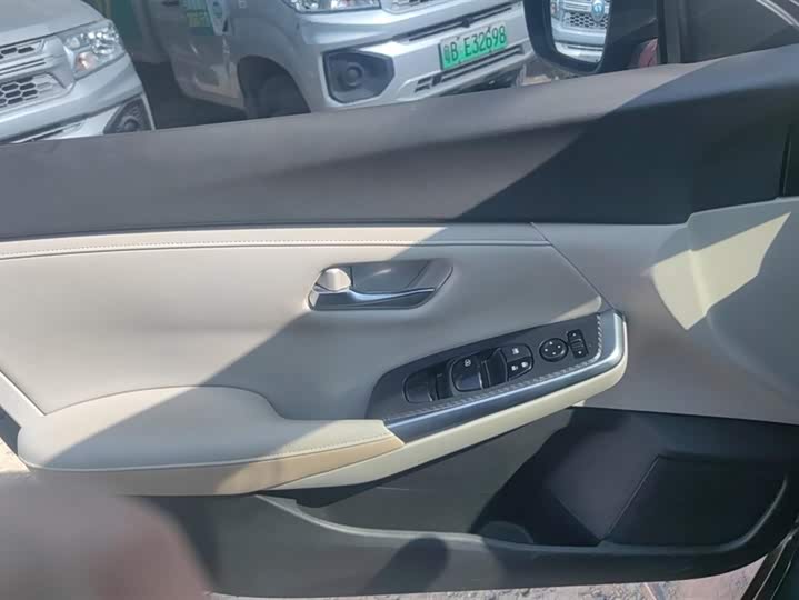 Фото 7 - Nissan Sylphy