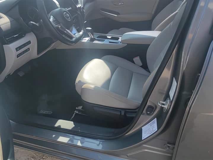 Фото 9 - Nissan Sylphy