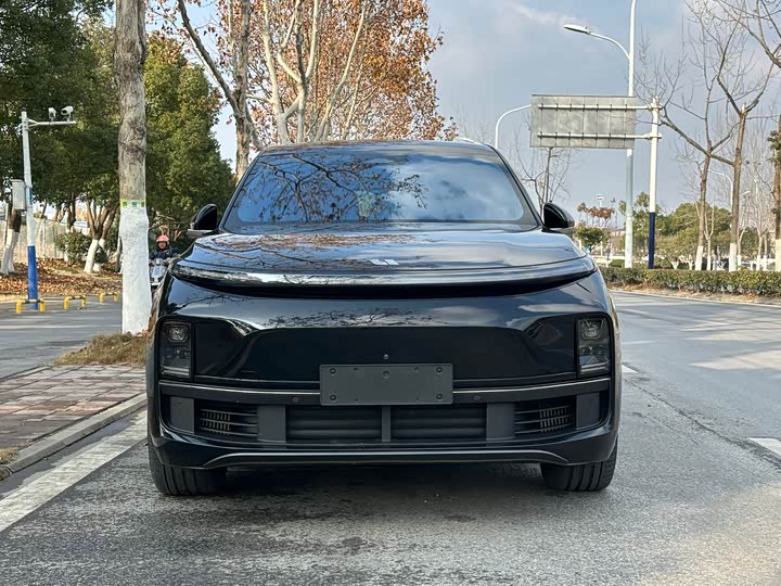 Фото 2 - LiXiang L9