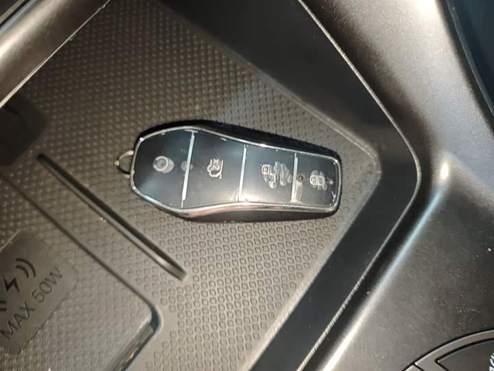 Фото 9 - BYD Sea Lion 05 DM-i Hybrid