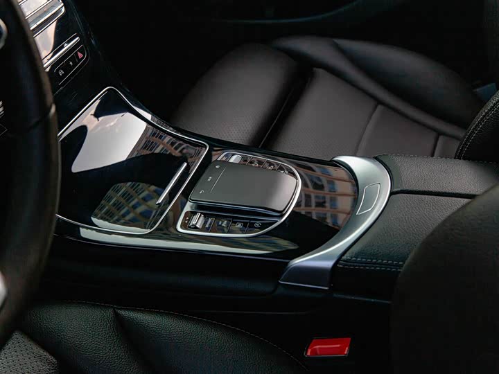 Фото 9 - Mercedes-Benz GLC-Class