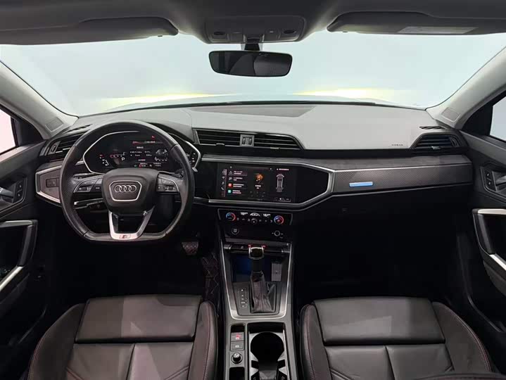 Фото 6 - Audi Q3 Sportback