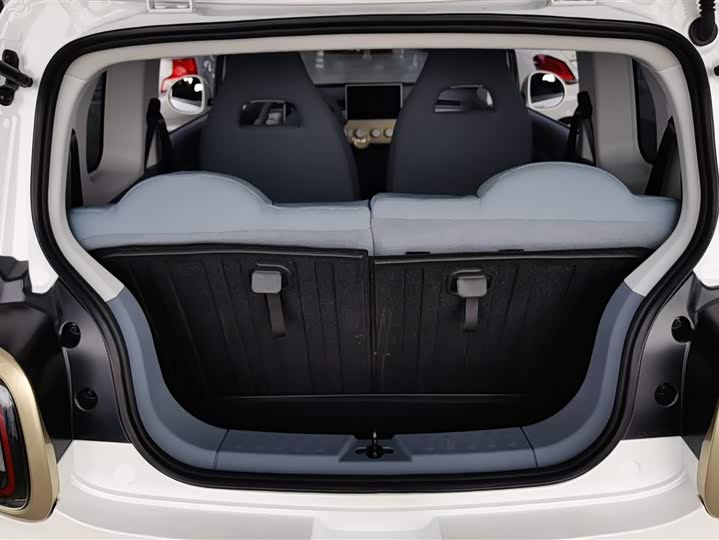 Фото 4 - Bestune Pony