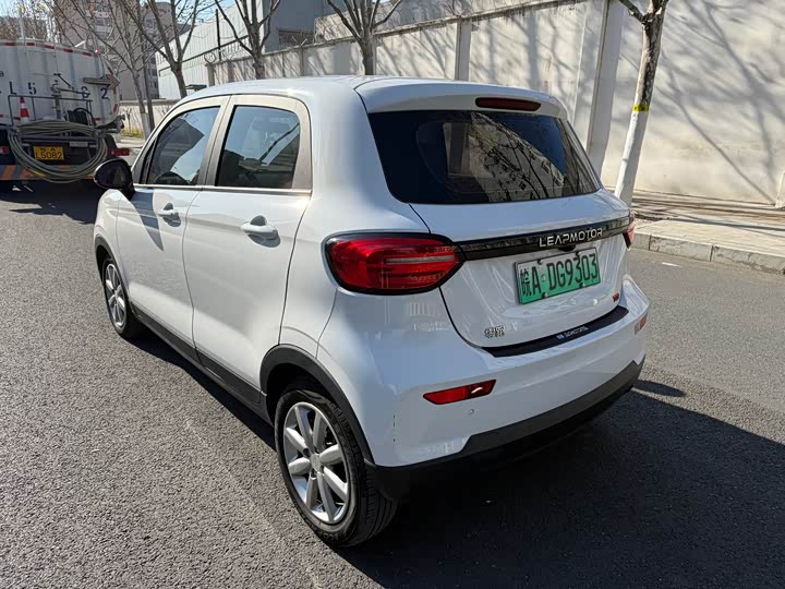 Фото 7 - Leapmotor T03